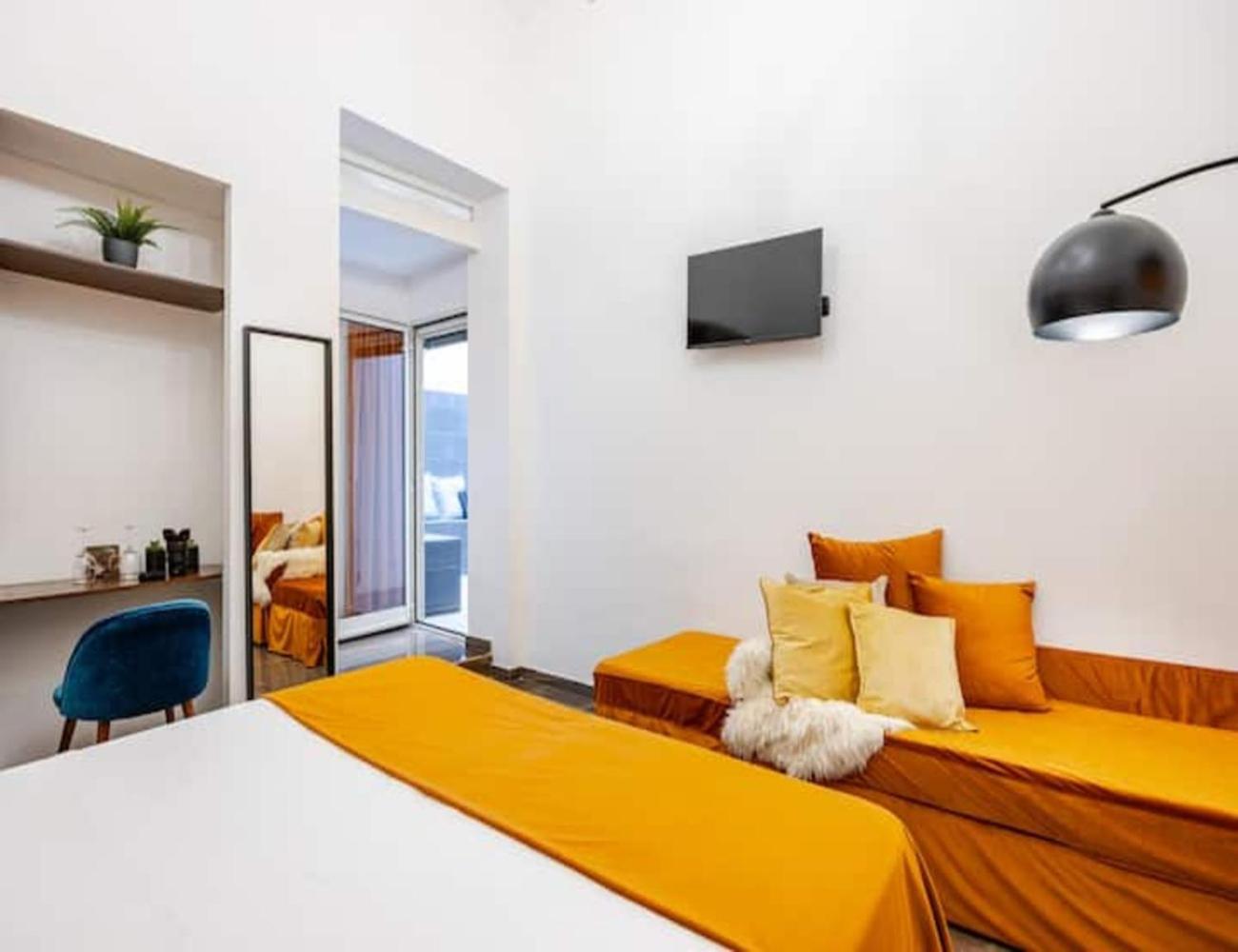 I Colori Di Napoli Bed and Breakfast Buitenkant foto